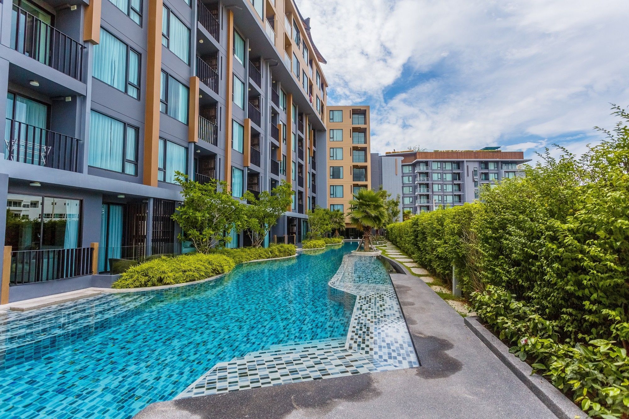 Ferienwohnung The Aristo By Holy Cow 201 Phuket Exterior foto